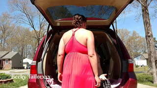 Arriscado pública foda na calçada, em plena luz do