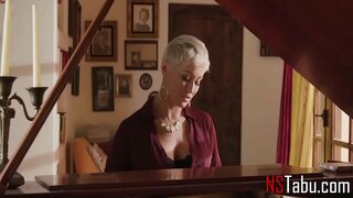 Mwanamke Katika Nyumba Ya Kucheza Wakati Mume Ni Mbali - Ryan Keely, Gina Valentina Mwanamke Katika Nyumba Ya Kucheza Wakati Mume Ni Mbali - Ryan Keely, Gina Valentina