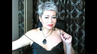 Primerako errusiako MILF t. bere cunt gozoa errukirik beroa pribatua erakutsi ...